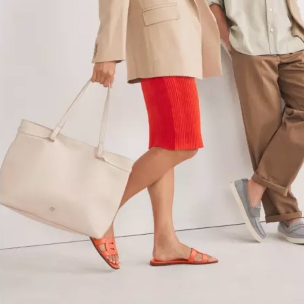 Cole Hana Chrisee Slide Sandal - Picture 7 of 7